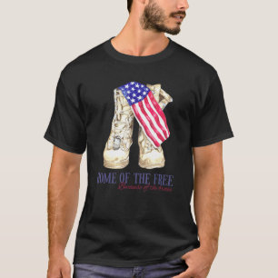 Fria bostaden på grund av den Modiga fjärde juli T Shirt