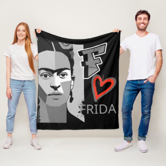 FRIDA BLACK OCH RED HEART FLEECEFILT