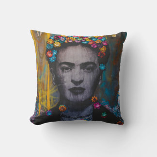 Frida Kahlo hedrade kudde II