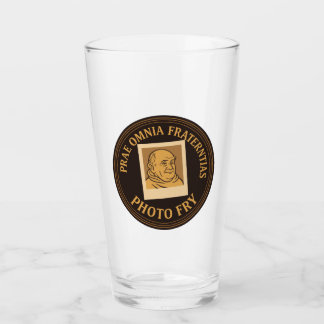 Fried Pint Glass Glaskopp