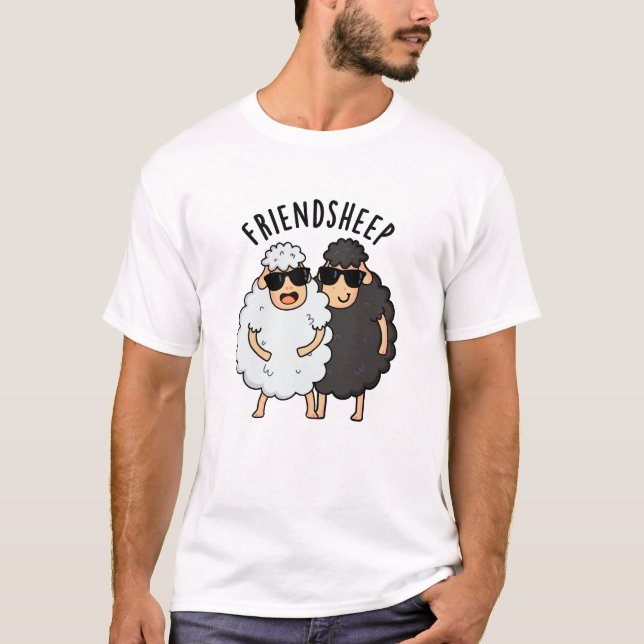 Friend-ovine Funny Sheep Pun T Shirt (Framsida)