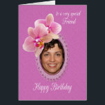 Friend Speciell Birthday Önskemål Orchids Hälsningskort<br><div class="desc">Ett födelsedagskort för en vän. Orkidéer symboliserar kärlek,  lyx och styrka - kvaliteter som återspeglar skönheten i hennes anda. På hennes födelsedag önskar jag att hennes dag skulle vara lika utsökt och oförglömlig som dessa blommor. Lägg till hennes foto om du vill skapa ett unikt kort speciellt för henne.</div>