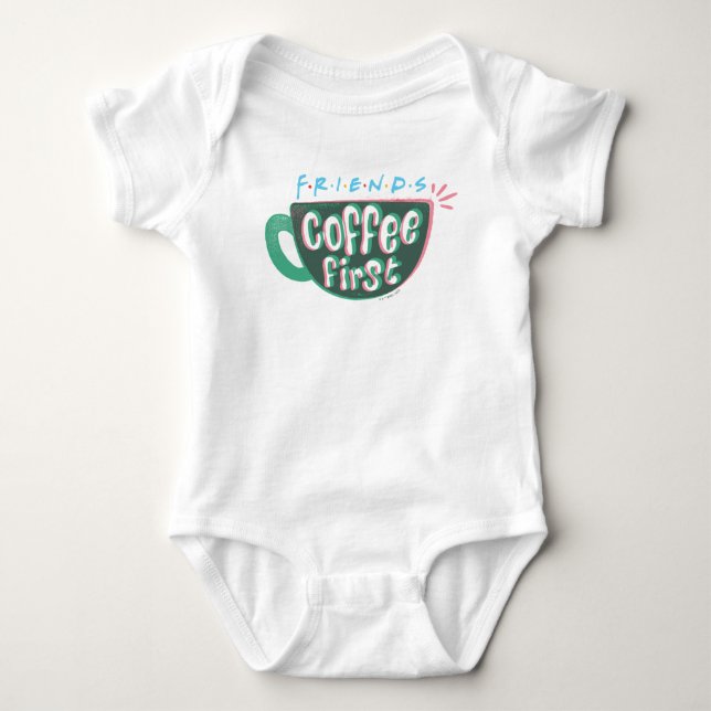 FRIENDS™ | Kaffe först T Shirt (Framsida)