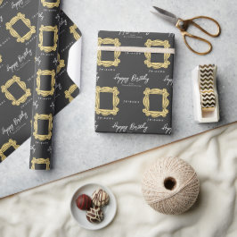 FRIENDS™ | Titthål Ram Glad Födelsedag Presentpapper