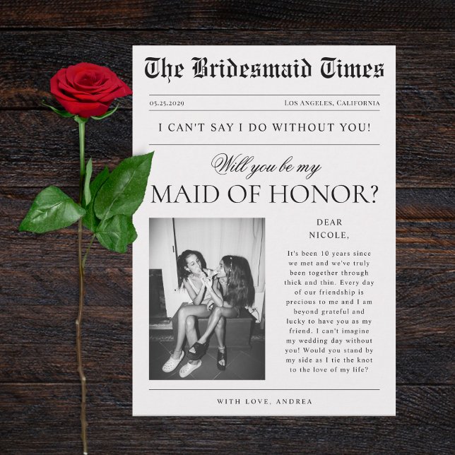 Frieri av nyhetsbladets fotounika Maid of honor Inbjudningar (Skapare uppladdad)