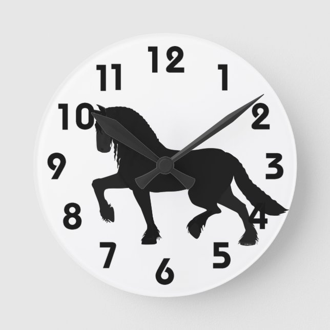 Friesian Horse Clock Rund Klocka (Framsida)