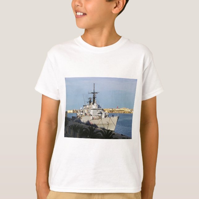 Frigate in Malta. T-shirt (Framsida)