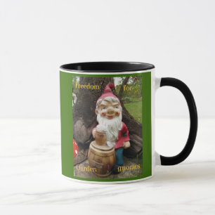 Frigör de trädgårds- gnomesna mugg