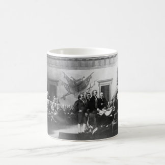 FRIHET ÄR INTE FRI KAFFEMUGG