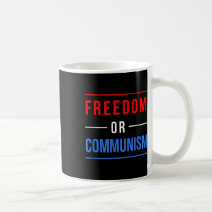 Frihet eller kommunism - ett lustigt val 2024 kaffemugg