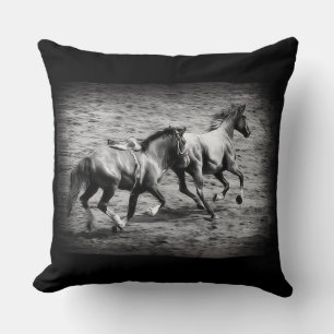 Frihet - Equine Art Fleece Blanket Kudde
