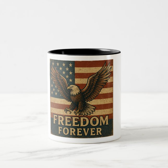 Frihet för alltid - Patriotisk Eagle-kaffe Mugg (Center)