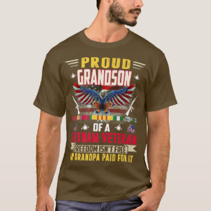 Frihet: fri, stolt farmor från Vietnam Vet T Shirt