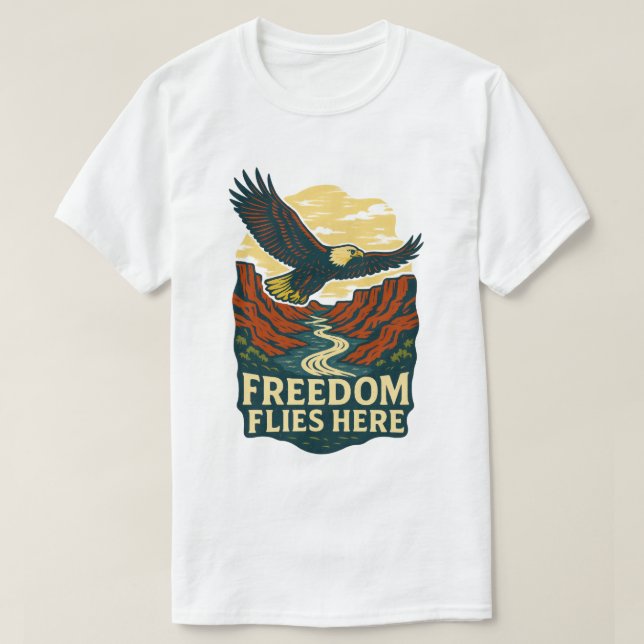 Friheten faller här Retro Eagle Artwork T Shirt (Design framsida)