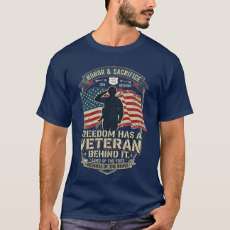 Friheten Har En Veteran Bakom Sig Patriotisk Veter T Shirt