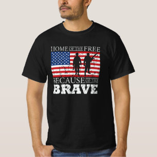 Frihetens hem på grund av Modiga - USA flagga T Shirt
