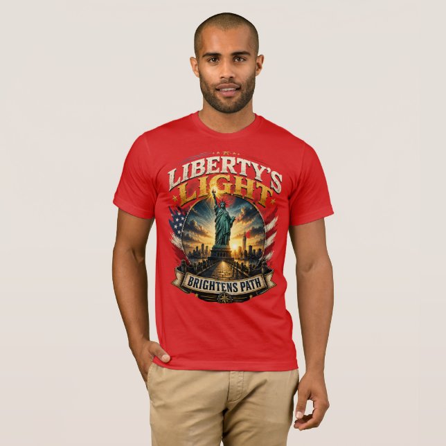 Frihetens ljus lyser upp vägen T-Shirt (Hel framsida)