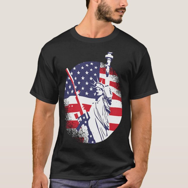 Frihetsgudinnan AR 15 Pro Gun Andra ändringsförsla T Shirt (Framsida)