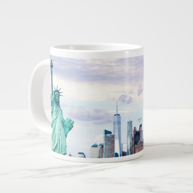 Frihetsgudinnan med World Trade Center Jumbo Mugg (Framsida vänster)