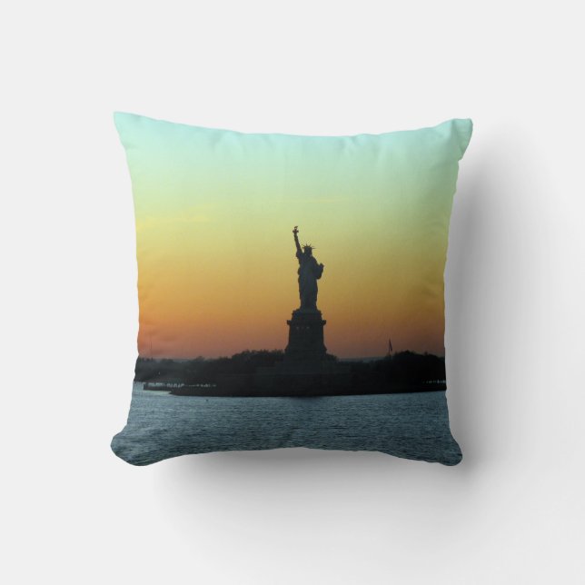 FRIHETSGUDINNAN NYC KUDDE (Framsida)