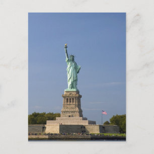 Frihetsgudinnan på Liberty Island i New Vykort