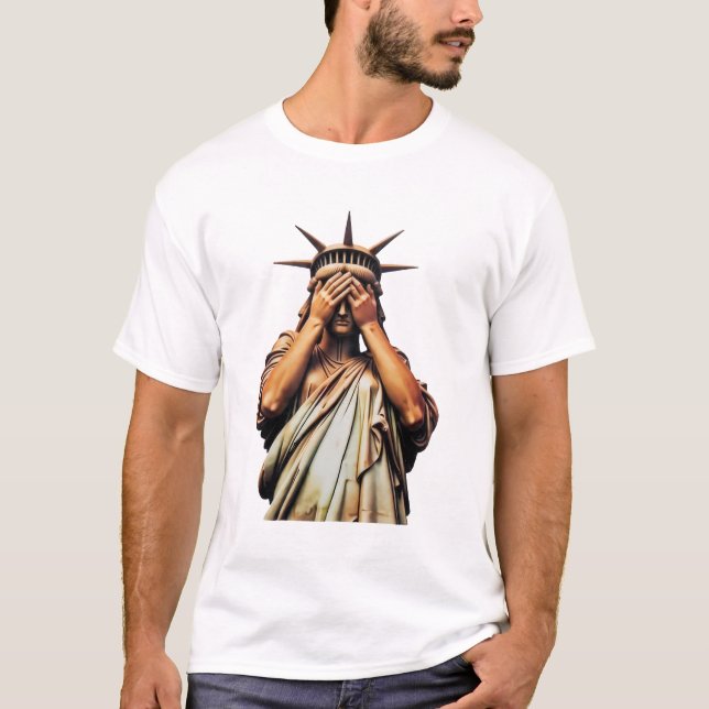 Frihetsgudinnan som täcker sitt ansikte i skam t shirt (Framsida)