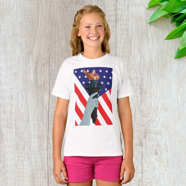 Frihetsgudinnan Torch med amerikansk Flagga T Shirt (Skapare uppladdad)