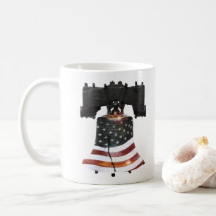 Frihetsklockan med amerikansk flagga kaffemugg