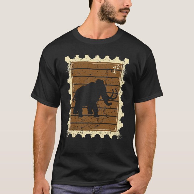 Frimärke Med En Mammut T Shirt (Framsida)