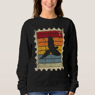 Frimärke med en solnedgång Ara papegoja T Shirt