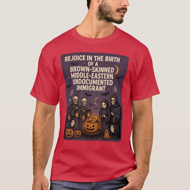 FRODA ÖVER FÖDELSEN AV EN MELLANÖSTERNBOR MED MÖRK T SHIRT (Framsida)