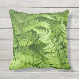 Frodiga gröna Ferns Kudde