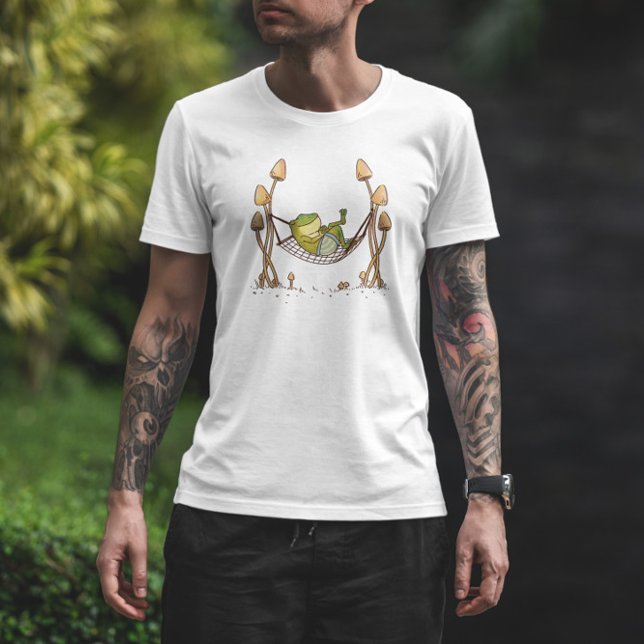 Frog Animal Chilling in Hammock T Shirt (Skapare uppladdad)