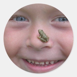 Frog on Nose Runt Klistermärke