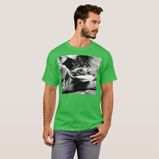 Frog på Löv B+W T Shirt (Hel framsida)