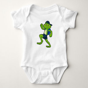 Frog vid körning med ryggsäck och hatt t shirt