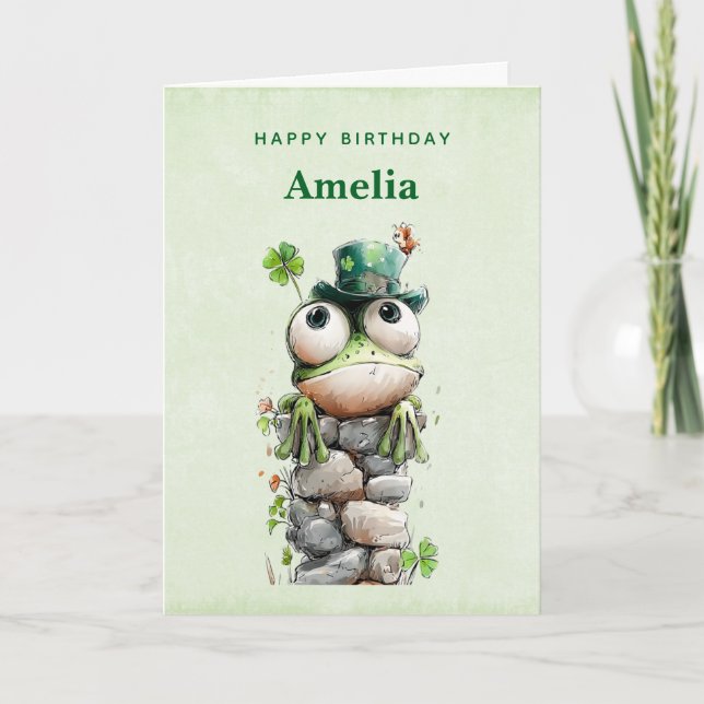 Frog with Green Hat and Shamrock Cute Birthday Kort (Framsida)