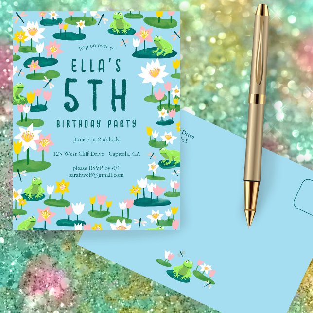 Frogs & Lily Pad CUSTOM BIRTHDAY PARTY Invitation Vykort (Frogs and Lily Pads Cute CUSTOM BIRTHDAY PARTY Invitation Postcard
)