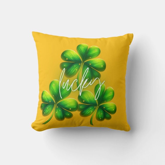 From emerald green to lucky clovers kudde (Framsida)