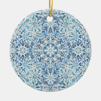 Frostad Crystal Bloom — Invecklad Snöflinga Design Julgransprydnad Keramik