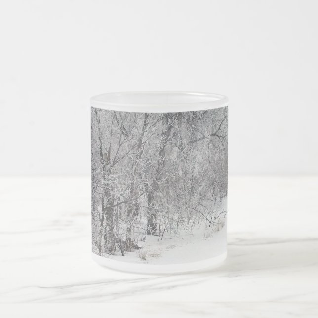 Frostad mugg för snöig skogen (Center)