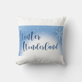 Frosty Serenity: Winter Wonderland Blue & White Kudde
