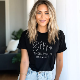 Fru Förnamn Kalligrafi Monogram Nygift T Shirt