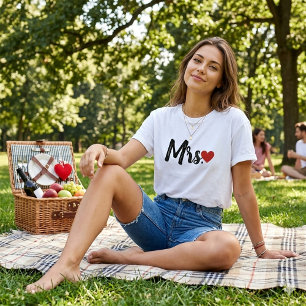 Fru Modern Svart Script Kvinnor Rött Hjärta T-Shir T Shirt