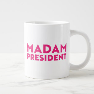 Fru talman! Dagens shock rosa-typografi Jumbo Mugg