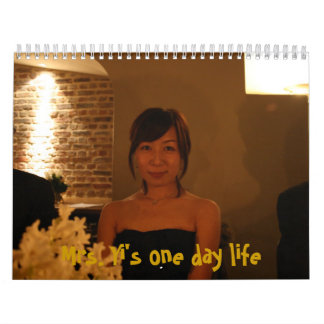 Fru Yi 's-kalender - I-lluv detta Kalender