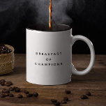 Frufast Funny Breakfast från Champions Quote Två-Tonad Mugg<br><div class="desc">Kaffe Älskare förenas: Frukosten av Champions. Trendig,  lustigt kaffe mugg som säger "Frukosten av Chamions" i modern typografi på det tvåtonade kaffet mugg. Finns i många fler insida färg.</div>