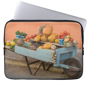 Frukt- och grönsaksvagn, Kuba Laptop Sleeve