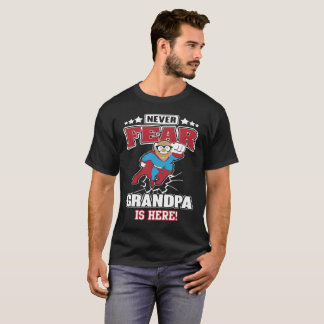 Frukta aldrig morfadern är här t-shirt