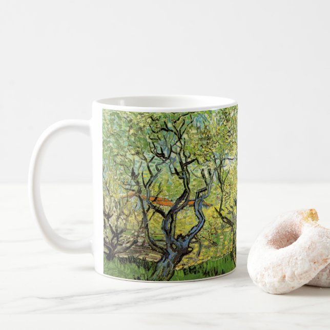 Fruktträdgård i blomning av Vincent van Gogh Kaffemugg (Med munk)